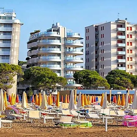 Hotel Private Paradise - Exclusive With Stunning Outdoor Pool Lignano Sabbiadoro